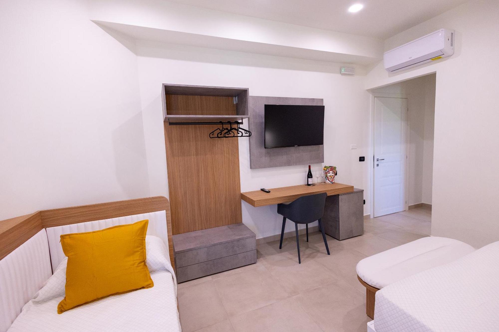 Villa Iris Giardini Naxos Exteriér fotografie