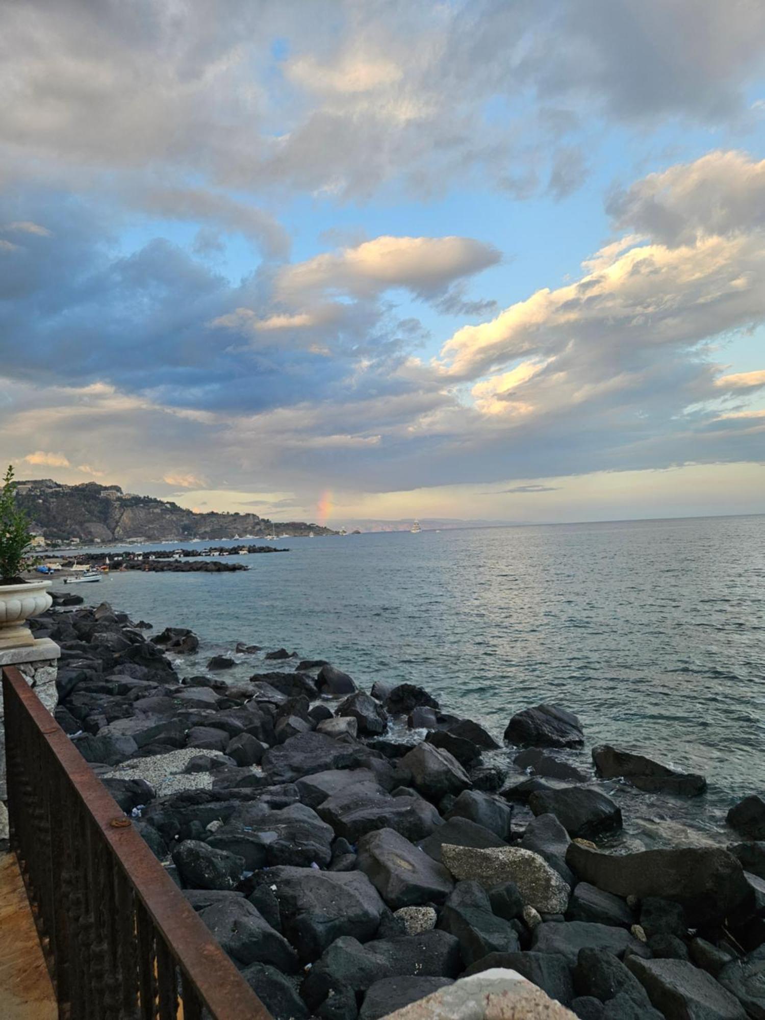 Villa Iris Giardini Naxos Exteriér fotografie